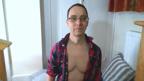 Snapshot of maxdavies chatting on February 22, 2026, 6:06 pm Max Davies online show from February 22, 2026, 6:06 pm