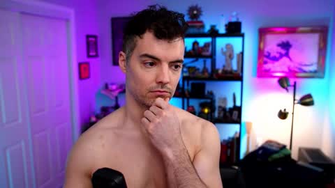 Snapshot of maxhughes chatting on February 20, 2026, 6:26 am Max Hughes online show from February 20, 2026, 6:26 am