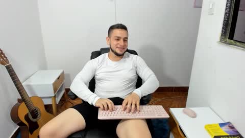 Maxi 600pm to 1201am col time online show from March 7, 2026, 1:24 am