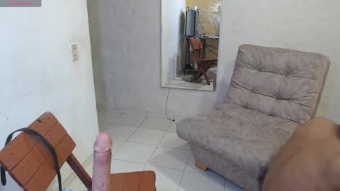 maxi dick online show from June 4, 2026, 5:52 pm