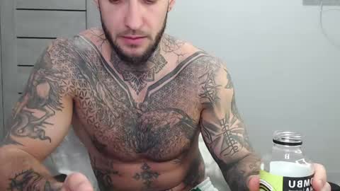 Snapshot of maxi_foxxx chatting on May 4, 2026, 8:32 am Maximus Fox online show from May 4, 2026, 8:32 am