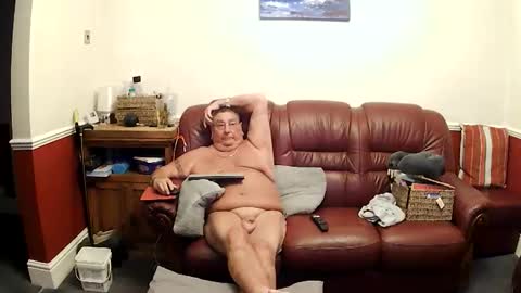 Snapshot of maxi_johnes chatting on June 9, 2026, 10:43 pm MAX online show from June 9, 2026, 10:43 pm