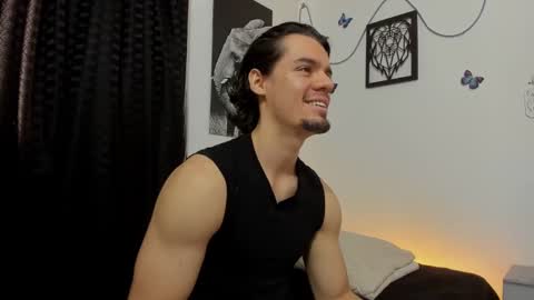 Snapshot of maxi_styles chatting on February 9, 2025, 6:16 pm Alex online show from February 9, 2025, 6:16 pm