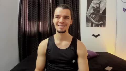 Snapshot of maxi_styles chatting on February 23, 2025, 2:14 pm Alex online show from February 23, 2025, 2:14 pm