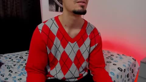 Snapshot of maxi_styles chatting on February 28, 2025, 10:17 pm Alex online show from February 28, 2025, 10:17 pm