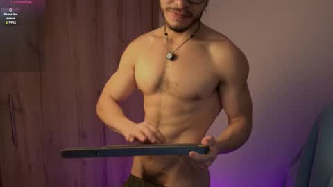 Snapshot of maxifit_ chatting on March 14, 2026, 2:17 am Mikael online show from March 14, 2026, 2:17 am