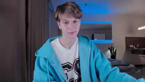 Snapshot of maxim_burn chatting on February 28, 2025, 8:28 pm maxim burn online show from February 28, 2025, 8:28 pm