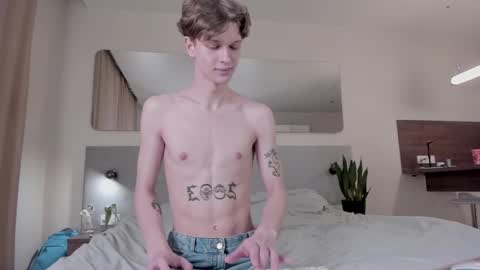 Snapshot of maxim_burn chatting on March 2, 2025, 12:54 pm maxim burn online show from March 2, 2025, 12:54 pm