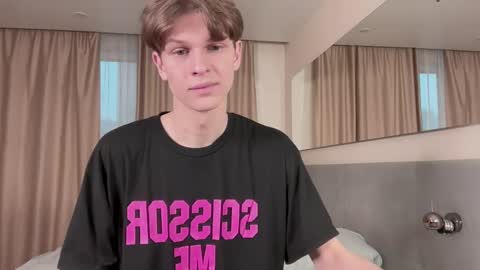 Snapshot of maxim_burn chatting on March 8, 2025, 3:24 pm maxim burn online show from March 8, 2025, 3:24 pm