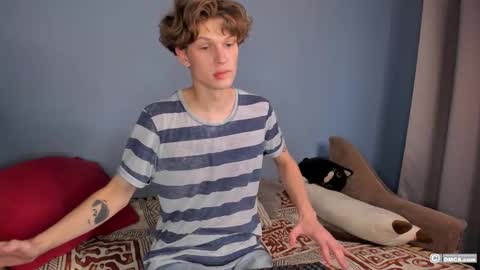 Snapshot of maxim_burn chatting on September 10, 2025, 3:01 pm maxim burn online show from September 10, 2025, 3:01 pm