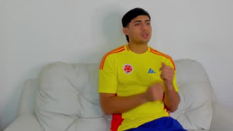 Snapshot of maximilianoharris chatting on September 17, 2025, 2:35 am maximiliano harris online show from September 17, 2025, 2:35 am