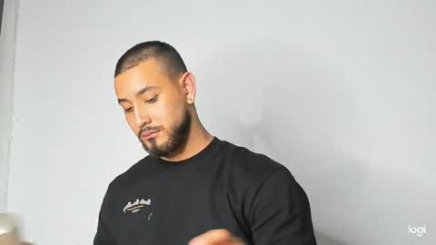 Maximo online show from March 30, 2026, 3:40 am