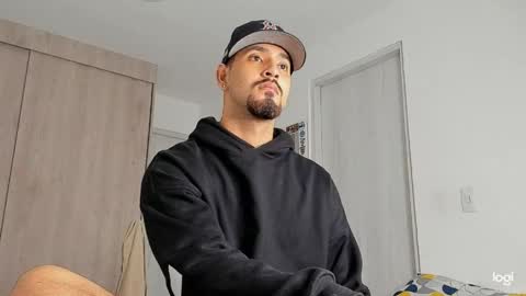 Maximo online show from April 8, 2026, 4:34 am