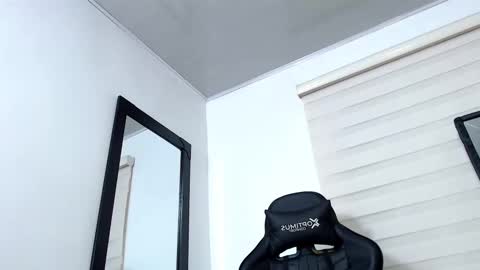 Snapshot of maximo_sebastian chatting on February 20, 2025, 2:07 am Maximo Sebastian online show from February 20, 2025, 2:07 am