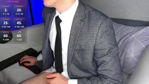 Max online show from January 4, 2025, 10:02 pm