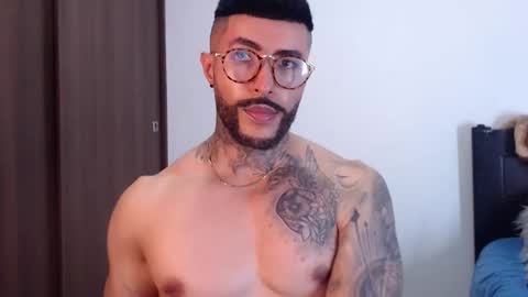 Snapshot of maximus_golden chatting on January 14, 2025, 4:57 am Independent Model online show from January 14, 2025, 4:57 am