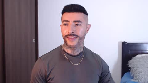 Snapshot of maximus_golden chatting on January 21, 2025, 1:50 am Independent Model online show from January 21, 2025, 1:50 am