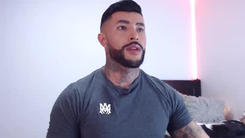 Snapshot of maximus_golden chatting on October 12, 2025, 3:27 am Independent Model online show from October 12, 2025, 3:27 am