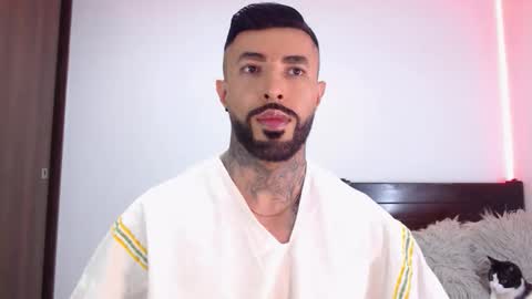 Independent Model online show from February 3, 2026, 3:59 am