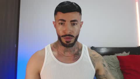 Snapshot of maximus_golden chatting on April 26, 2026, 4:21 am Independent Model online show from April 26, 2026, 4:21 am