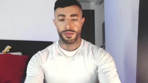 Snapshot of maximus_golden chatting on May 11, 2026, 3:34 am Independent Model online show from May 11, 2026, 3:34 am