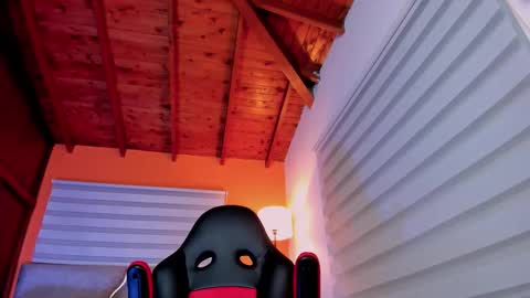 Maximus Clark online show from February 21, 2026, 1:50 am