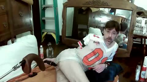 maxjr8008 online show from January 15, 2026, 10:31 am