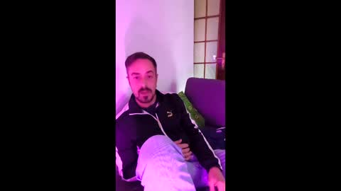 Maxpleasure20 online show from March 3, 2026, 4:24 pm