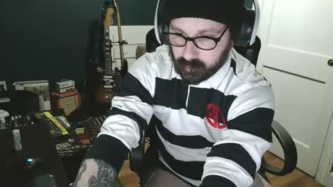 Snapshot of maxpower840 chatting on February 20, 2026, 10:21 pm maxpower840 online show from February 20, 2026, 10:21 pm