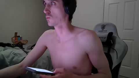 Max Ryder online show from November 19, 2025, 5:51 am