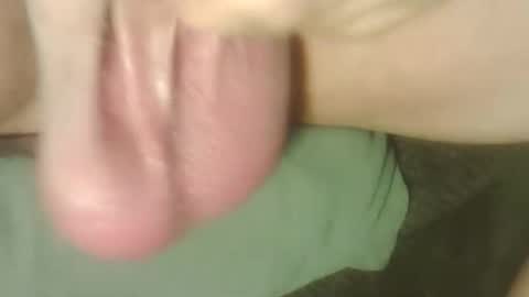 Snapshot of maxtails chatting on November 1, 2025, 12:40 pm avinago online show from November 1, 2025, 12:40 pm