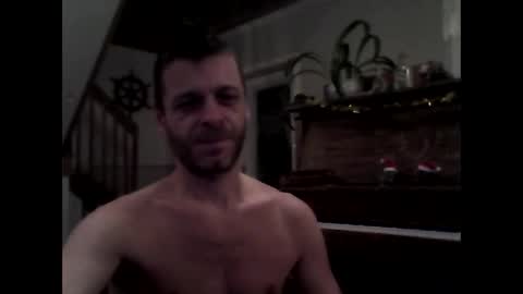 Snapshot of maxthewolf chatting on December 9, 2024, 1:51 am MaxTheWolf online show from December 9, 2024, 1:51 am