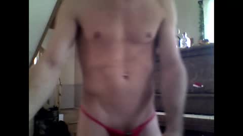 Snapshot of maxthewolf chatting on December 25, 2024, 5:47 pm MaxTheWolf online show from December 25, 2024, 5:47 pm