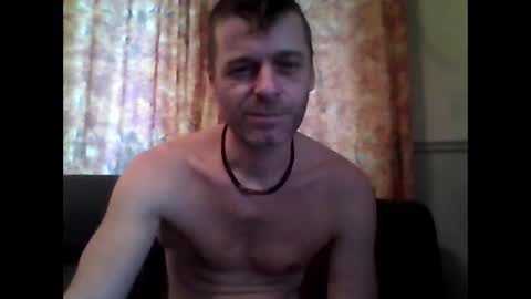 MaxTheWolf online show from November 24, 2025, 8:08 pm
