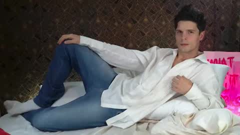 Max online show from September 16, 2025, 5:52 am