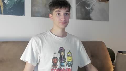 maxwellchik online show from September 13, 2025, 7:24 pm