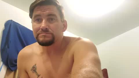 Snapshot of maxx916 chatting on October 20, 2025, 7:31 am Max online show from October 20, 2025, 7:31 am