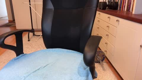 Max online show from March 11, 2025, 7:48 am