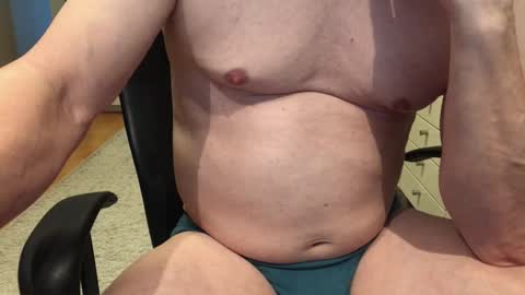 Max online show from November 20, 2025, 7:19 am