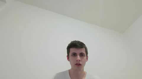 Snapshot of maxxcool12 chatting on May 19, 2026, 10:05 pm maxxcool12 online show from May 19, 2026, 10:05 pm