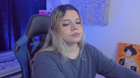 Maxine Minx online show from December 7, 2024, 8:22 am