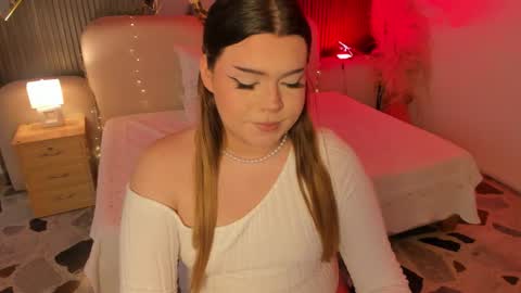 Maxine Minx online show from March 3, 2026, 11:10 pm