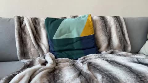 MaxXxurbate online show from January 18, 2025, 3:38 pm