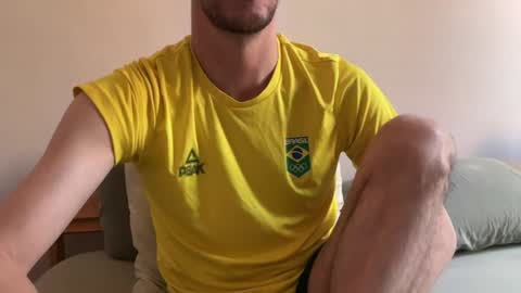 MaxXxurbate online show from June 12, 2026, 11:42 am