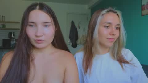 Snapshot of may_dani chatting on April 3, 2026, 10:02 am Dani and May online show from April 3, 2026, 10:02 am