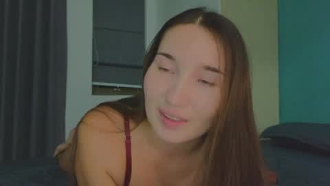 Snapshot of may_dani chatting on May 9, 2026, 12:10 pm Dani and May online show from May 9, 2026, 12:10 pm