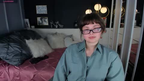 Snapshot of maya___muse chatting on February 26, 2026, 2:27 pm Maya online show from February 26, 2026, 2:27 pm