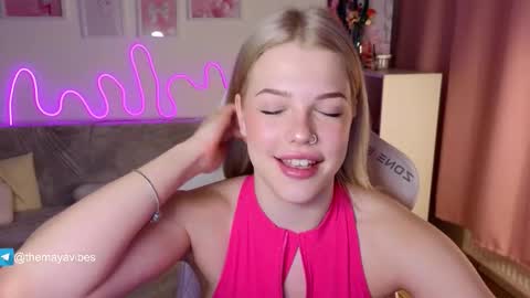 Maya online show from February 3, 2026, 3:26 am