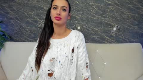 Snapshot of maya_lisa chatting on November 24, 2025, 8:30 pm Karah online show from November 24, 2025, 8:30 pm