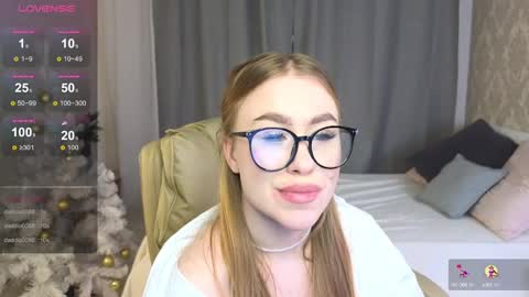 Maya online show from January 11, 2025, 11:02 pm